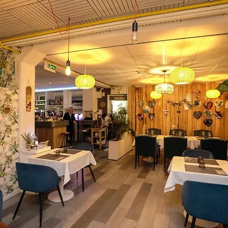 Szálloda Le 9 En Cuisine Rabastens