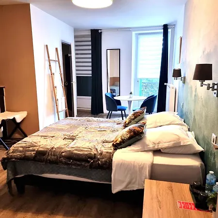 Le 9 En Cuisine Szálloda Rabastens