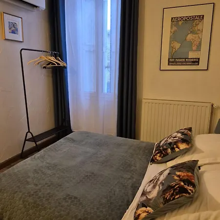 Szálloda Le 9 En Cuisine 2*